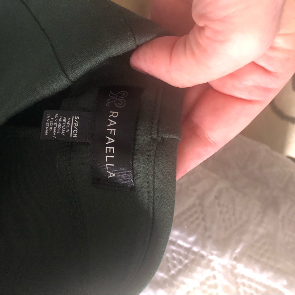 NWT Rafaella Sport Forest Green Slim High Rise Pleated Women's Pants Size Small - Picture 7 of 7